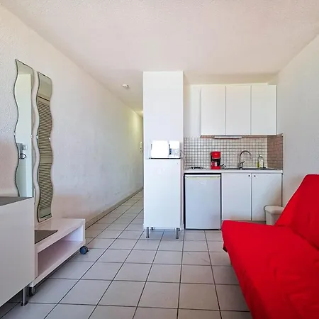 Apartment Face Mer, 4 Pers, Parking Prive, Au Lavandou - Fr-1-803-2